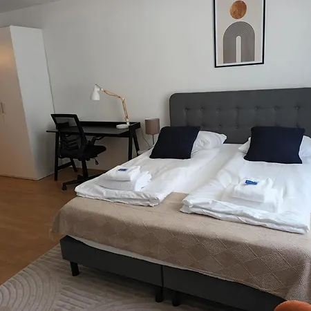 Charming In The Perfect Spot - Stork 34 Zurigo